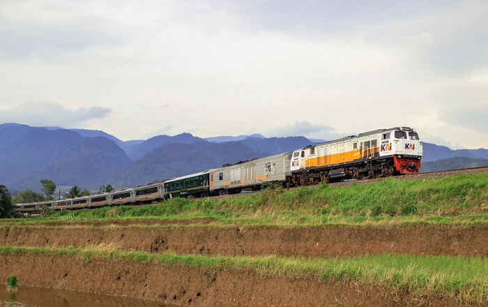 PT Kereta Api Indonesia (Persero) bersama Direktorat Jenderal Perkeretaapian (DJKA) Kementerian Perhubungan resmi menetapkan Grafik Perjalanan Kereta Api (Gapeka) 2025. Foto : Dok.KAI