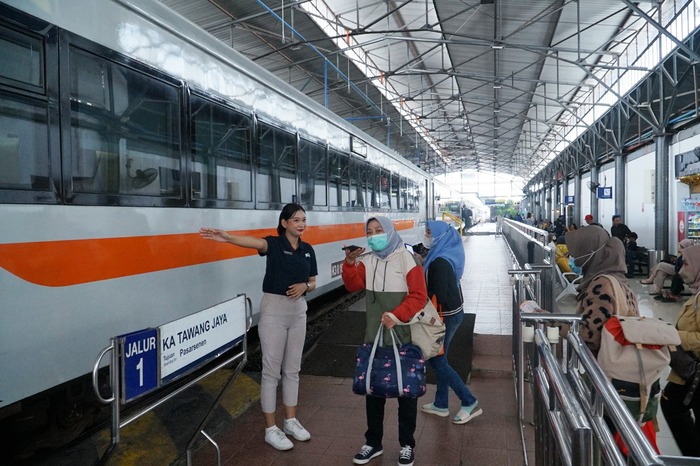 -NAIK KERETA- KAI Daop 4 Semarang catat kenaikan penumpang selama bulan Januari 2025. Foto : Dok.KAI/metrojateng.id