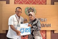 -BANTUAN- Dalam rangka memperingati Hari Pers Nasional, PLN Unit Induk Distribusi (UID) Jawa Tengah dan D.I. Yogyakarta melalui Yayasan Baitul Maal (YBM) PLN UID Jateng dan DIY, memberikan bantuan kepada 30 Janda Wartawan. Foto : Dok.PLN/metrojateng.id