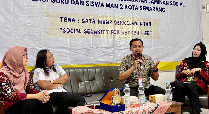 -SOSIALISASI JKN- BPJS Kesehatan Cabang Semarang melakukan sosialisasi tentang pentingnya Program Jaminan Kesehatan Nasional (JKN) ke MAN 2 Kota Semarang, Rabu (12/2/2025). Foto : Dok.BPJS/metrojateng.id