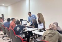 -LAYANAN LANCAR- Kepala Kantor Wilayah (Kakanwil) DJP Jawa Tengah I, Nurbaeti Munawaroh, mengunjungi Kantor Pelayanan Pajak (KPP) Pratama Jepara, Kamis (13/2/2025), guna memastikan pelayanan berjalan lancar. Foto : Dok.Pajak/metrojateng.id