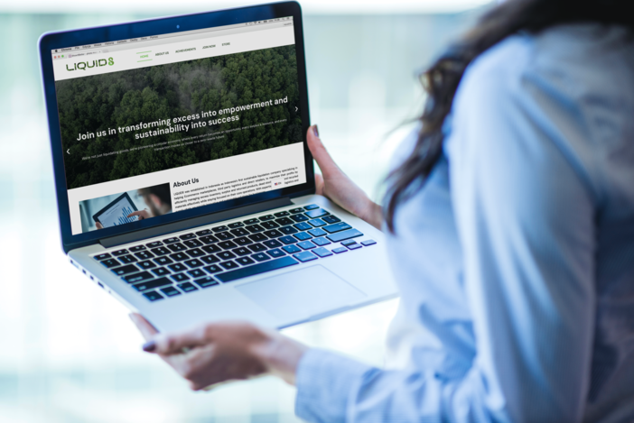 LIQUID8, platform recommerce yang berfokus pada pengelolaan barang overstock dan produk gagal kirim dengan cara yang lebih efisien, ramah lingkungan, dan berdampak positif bagi UMKM. Foto : Dok.LIQUID8