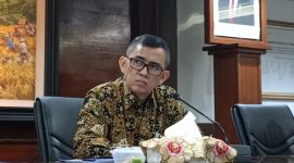 SOLID - Kepala Kantor Perwakilan Bank Indonesia (KPwBi) Provinsi Jateng Rahmat Dwisaputra saat memberikan keterengan pertumbuhan ekonomi Jateng yang tetap solid di tahun 2025, pada media briefing, Senin (17/2/2025) di kantornya. (tya)