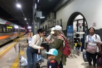 -MICE KAI WISATA- Pada masa angkutan lebaran 2025 kali ini, Meetings, Incentives, Conventions, and Exhibitions (MICE) KAI Wisata mendukung kegiatan mudik BUMN dan Swasta untuk akomodasi dan konsumsi rombongan peserta mudik sebanyak 23.090 orang. Foto : Dok.KAI/metrojateng.id