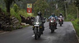 -TOURING- Nikmatnya sensasi Touring Pemalang - Solo bareng Honda Community Big Bike. Foto : Dok.Honda/metrojateng.id
