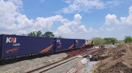 -PERBAIKAN JALUR- KAI Daop 4 Semarang telah menyelesaikan perbaikan jalur hulu di Km 32+6/7 antara Stasiun Gubug dan Stasiun Karangjati, Kabupaten Grobogan, pada Minggu, 9 Maret 2025. Foto : Dok.KAI/metrojateng.id