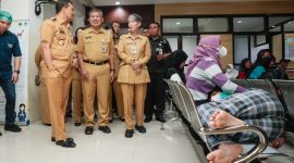 -KUNJUNGAN- Gubernur Jawa Tengah, Ahmad Luthfi kunjungi Rumah Sakit Umum Daerah (RSUD) Dr Moewardi, Kota Surakarta, Senin, 10 Maret 2025. Foto : Dok.Pemprov/metrojateng.id