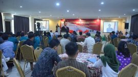-SEMINAR NASIONAL- Paguyuban Seruan Eling Banyumas (Seruling Mas) kembali melanjutkan rangkaian seminar nasional bertajuk 'Jejak Perjuangan RM Margono Djojohadikusumo Bagi Republik Indonesia', di UTC Convention Hotel,
Semarang, pada Kamis (20/3/2025). Foto : Dok.SerulingMas/metrojateng.id