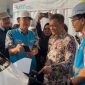 -SIAGA LEBARAN- General Manager PLN UID Jateng DIY, Sugeng Widodo (tengah depan), memaparkan ketersediaan SPKLU selama masa siaga lebaran 2025 kepada Gubernur Jateng Ahmad Luthfi (kanan) pada Jumat (21/3/2025). Foto : Dok.PLN/metrojateng.id