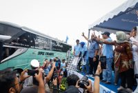 MUDIK GRATIS - Gubernur Jawa Tengah Ahmad Luthfi melepas 289 bus yang mengangkut ribuan pemudik dari Jabodetabek ke 35 kabupaten/kota di Jawa Tengah. (ist/tya(