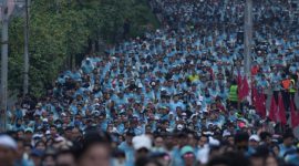 ANTUSIAS - Ribuan pelari antusias mengikuti Digiland Run 2025 yang digelar PT Telkom. (ist)