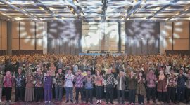 JAGA DISTRIBUSI - Direktur Utama PGN Arief S. Handoko dalam Customer Business Forum dengan pelanggan industri di wilayah SOR II pada Selasa (24/6/2025) untuk menjaga keberlanjutan distribusi gas ke Industri. (ist)