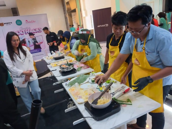 FOOD HACK- ARTUGO bersama Mamerta Semarang menggelar Food Hacks, mengolah Mie menjadi hidangan spesial. Foto : Dok.Mamerta/metrojateng.id