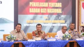 -RAKOR- Gubernur Jawa Tengah Ahmad Luthfi bersama Deputi Pemantauan dan Pengawasan BGN Dadang Hendrayudha saat rapat koordinasi bersama Badan Gizi Nasional (BGN) dan jajaran pemerintah daerah se-Jawa Tengah, di gedung Gradhika Bhakti Praja, Semarang, Kamis, 31 Juli 2025. Foto : Dok.BGN/metrojateng.id