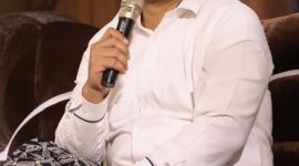 Wakil Gubernur Jawa Tengah, Tah Yasin Maimoen atau Gus Yasin saat hadir di acara peringatan Maulid Al-Barzanji Jamuri (Jamaah Putri) Estafet 30 Hari Putaran ke-9 di Graha Setyowati, Gentan, Baki, Sukoharjo, Selasa 2 September 2025.