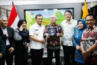 Gubernur Jateng Ahmad Luthfi saat dialog dengan pengurus Asosiasi Perguruan Tinggi Swasta Indonesia (Aptisi) Jateng, Rabu 3 September 2025.
