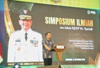 Gubernur Jawa Tengah Ahmad Luthfi saat menghadiri acara simposium ilmiah dalam rangka peringatan 100 tahun RSUP Dr Kariadi di PO Hotel, Kota Semarang, Sabtu, 13 September 2025.