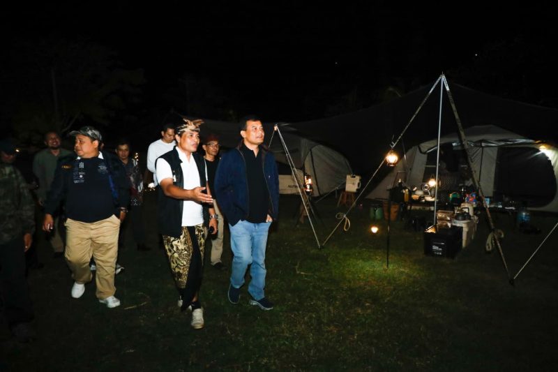 Gubernur Jateng, Ahmad Luthfi dikukuhkan sebagai Bapak Komite Pecinta Alam Indonesia dalam acara Jambore Camping Nasional di Camping Ground Kampoeng Kopi Banaran, Bawen, Kabupaten Semarang, Sabtu, 20 September 2025.