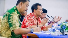 Gubernur Jateng, Ahmad Luthfi saat Rapat Koordinasi Percepatan Program Fasilitas Likuiditas Pembiayaan Perumahan (FLPP) digelar di Gedung Gradhika Bhakti Praja, Kamis 25 September 2025. 