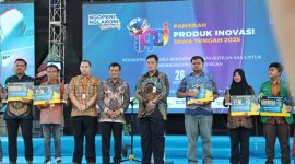 Gubernur Jawa Tengah Ahmad Luthfi di acara Pameran Produk Inovasi Jateng di Lapangan Kridosono, Kabupaten Blora, pada Jumat, 26 September 2025. 