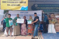 BRI menyalurkan paket bantuan darurat untuk meringankan beban para korban tanah gerak di Desa Padasari, Kecamatan Jatinegara, Kabupaten Tegal.