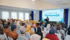 - APRESIASI NASABAH PENSIUNAN- Regional Business Support Head BRI Region 10 Semarang, Nurrohmi Handayani, membuka kegiatan Apresiasi Nasabah Pensiunan di BRI BO Semarang Pattimura. FOTO : DOK.BRI/metrojateng.id