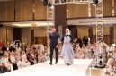 Ethica Group resmi membuka rangkaian GRANDE 2027: Tahta Pesona Raya, grand fashion show yang menghadirkan ratusan koleksi sarimbit terbaru untuk menyambut Lebaran 2027, di Horison Ultima Sentraland Semarang, 23/08/26. Foto : ist/metrojateng.id