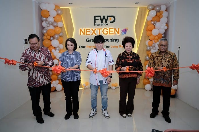 PERLUAS LAYANAN: FWD Insurance memperkuat jaringan pemasaran di Jawa Tengah dengan meresmikan Kantor Pemasaran Mandiri (KPM) di Jalan Karangwulan Utara Nomor 7, Jagalan, Kecamatan Semarang Tengah, Kota Semarang. KPM tersebut menjadi titik layanan untuk mendekatkan akses masyarakat terhadap edukasi dan solusi perlindungan finansial. Foto : Dok.FWD/metrojateng.id