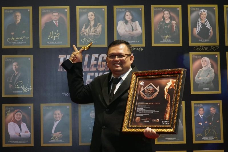 Agus Priyanto, Founder sekaligus Executive Director Zharev Education Center.